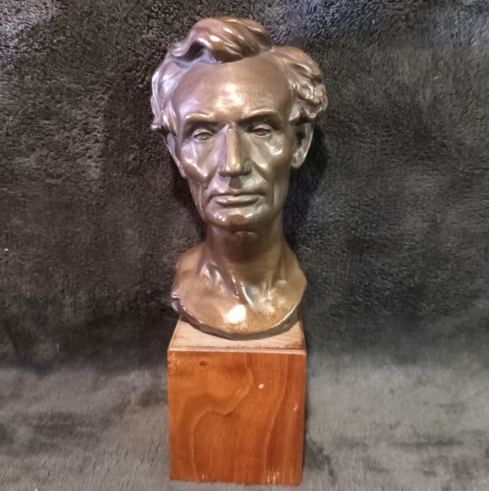 Vintage Reproduction Replica Abe Lincoln Bust